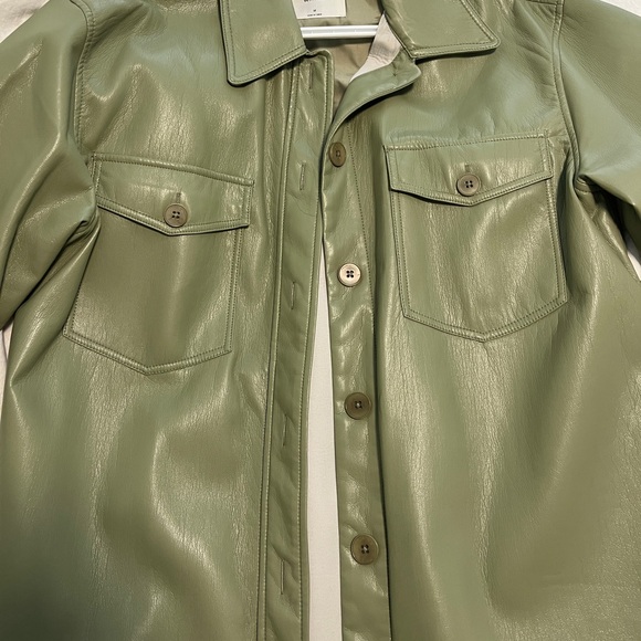 Aritzia Wilfred Ganna Jacket in Sage Green - Picture 3 of 6
